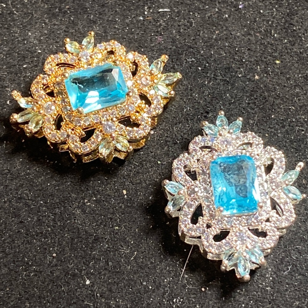 Findings: Rhinestone Charm 25x20mm